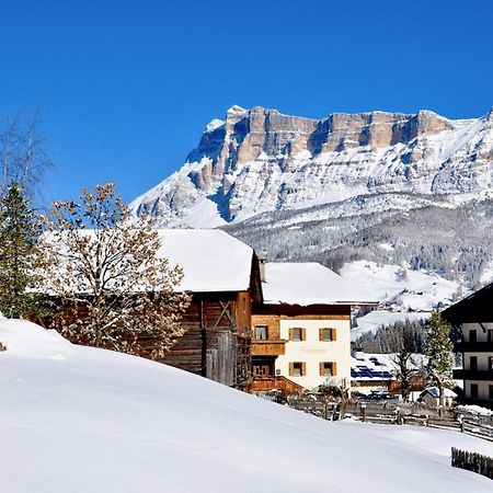 Chalet Funtanacia Ла Вилла Экстерьер фото