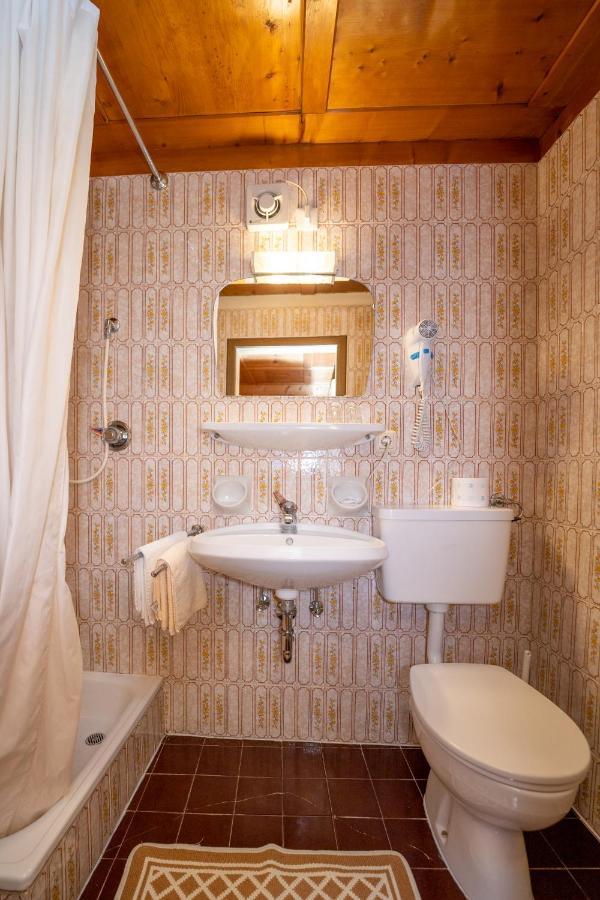 Chalet Funtanacia Ла Вилла Экстерьер фото